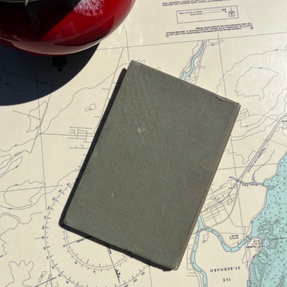 Vintage 1949 The Wolf that Never Sleeps Marguerite De Beaumont Book - Picture 4 of 8